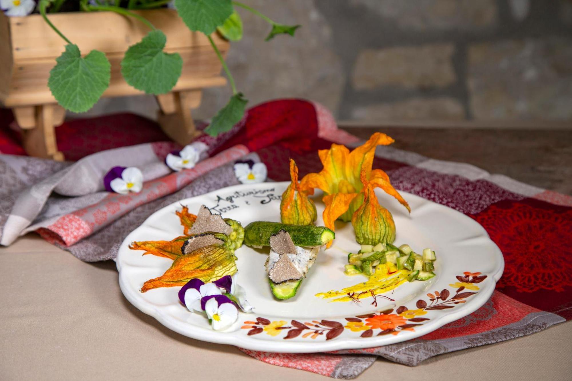 Agriturismo Terra E Sapori Campodipietra Exteriér fotografie